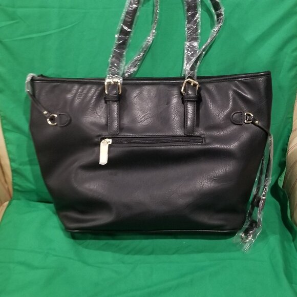 BNWT LE MEIL VEGAN LEATHER BASEBALL MOM BAG - Picture 3 of 5